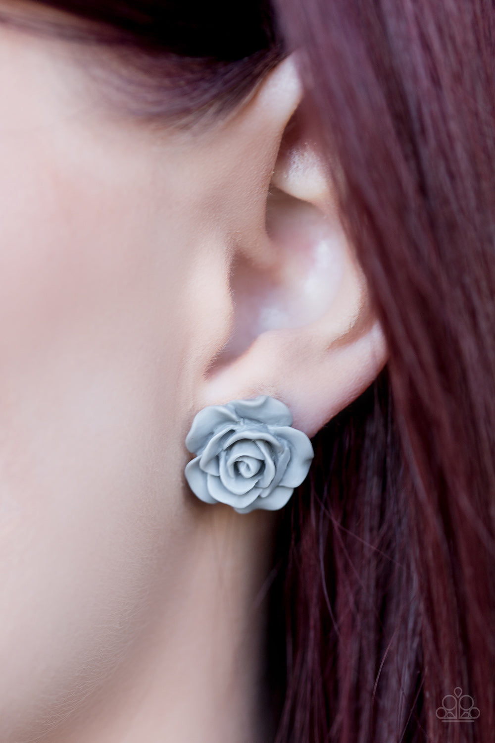 Paparazzi ♥ Garden Rave - Silver Post ♥  Post Earrings