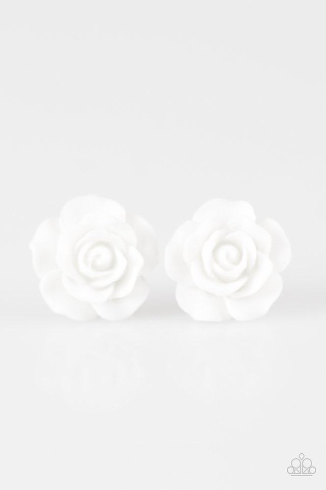 garden-rave-white-post-p5po-wtxx-086xx