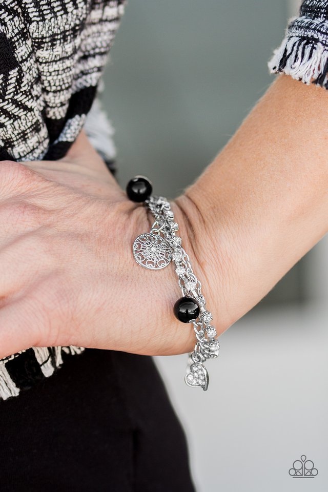 Paparazzi ♥ Hollywood Sweetheart - Black ♥ Bracelet