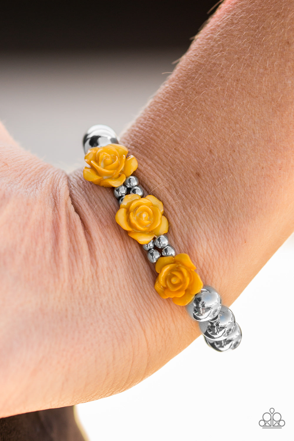 Paparazzi ♥ What A FLEUR-t! - Yellow ♥  Bracelet