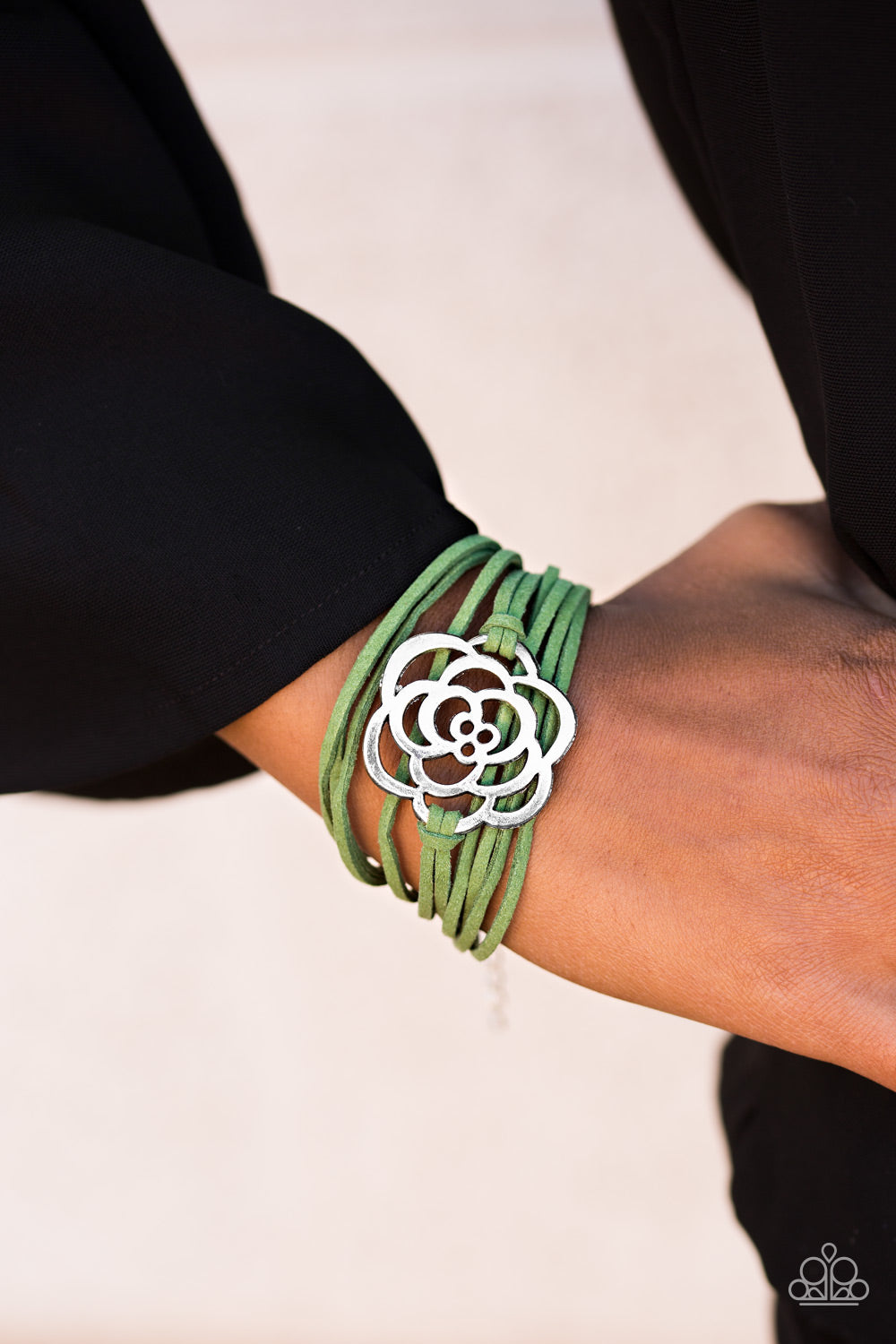 Paparazzi ♥ Va Va BLOOM! - Green ♥  Bracelet
