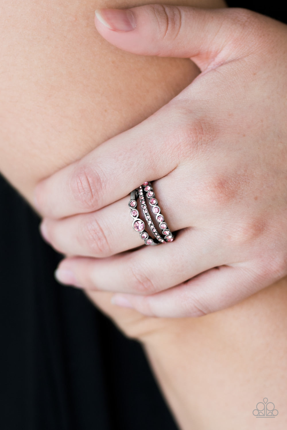 Paparazzi ♥ Cherish The Glitter - Pink ♥  Ring