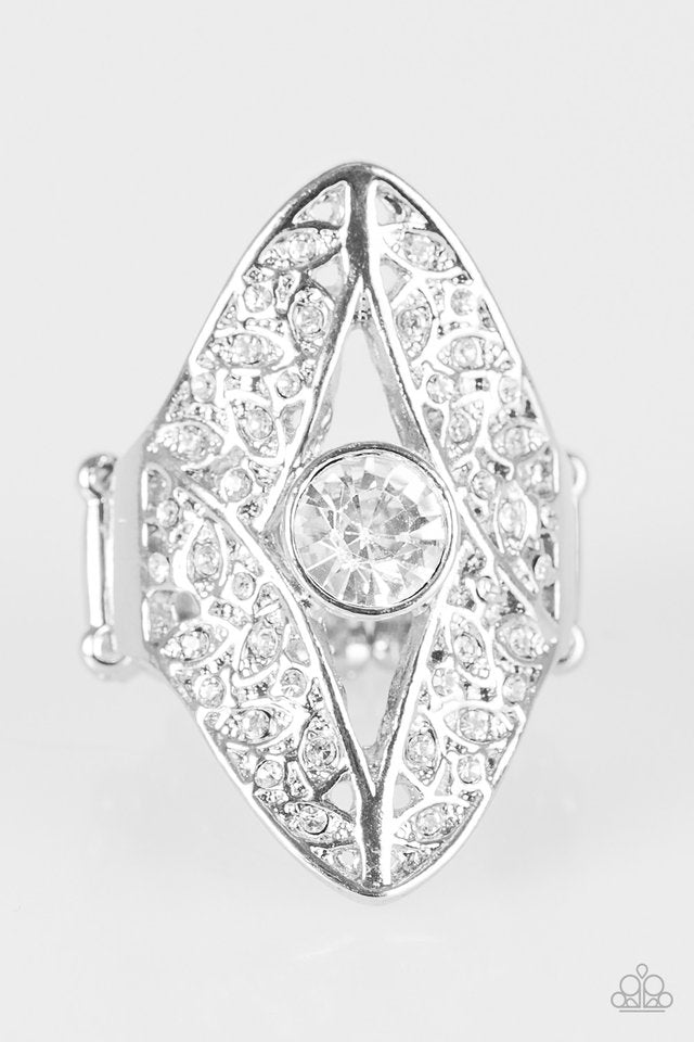 glittering-gardens-white-p4re-wtxx-202xx