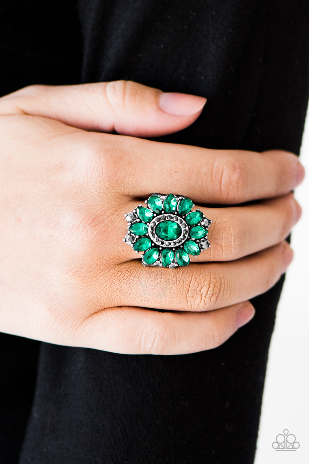 Paparazzi ♥ Garden Gala - Green ♥  Ring