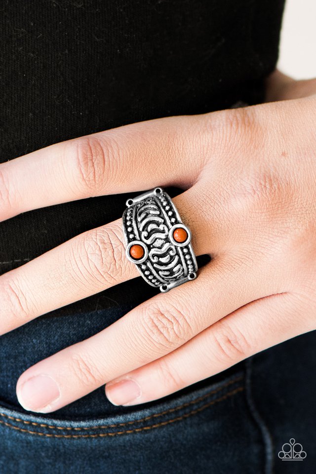 Paparazzi ♥ Lost In The Amazon - Orange ♥ Ring