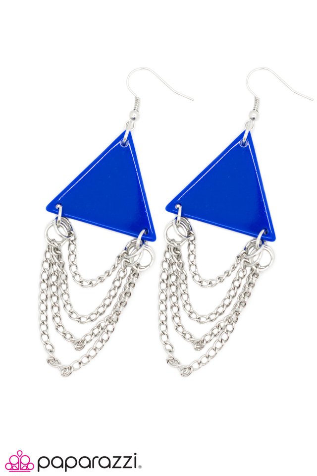 Paparazzi ♥ Royally Appointed - Blue ♥ Earrings