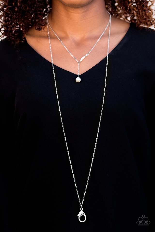 Paparazzi ♥ Modernly Metro - White Lanyard ♥ Lanyard