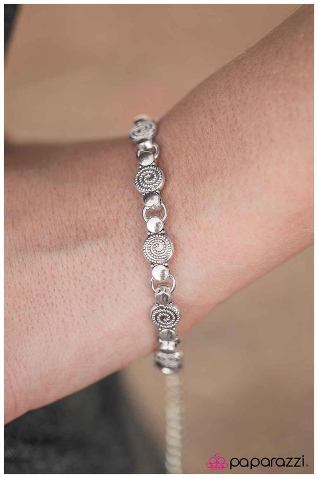 pure-and-simple-p9da-svxx-002xx