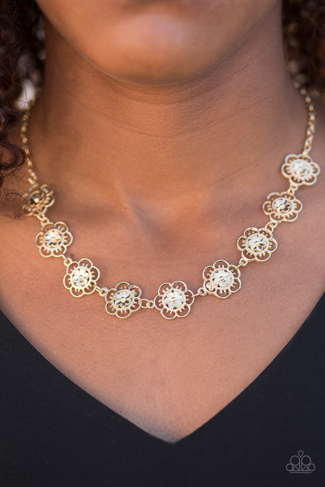 Paparazzi ♥ BLOOM Or Bust - Gold ♥ Necklace