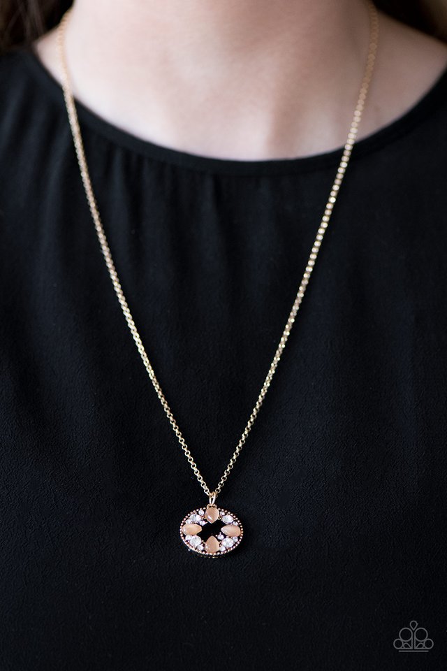 Paparazzi ♥ Eyes On The Prize - Gold ♥ Necklace