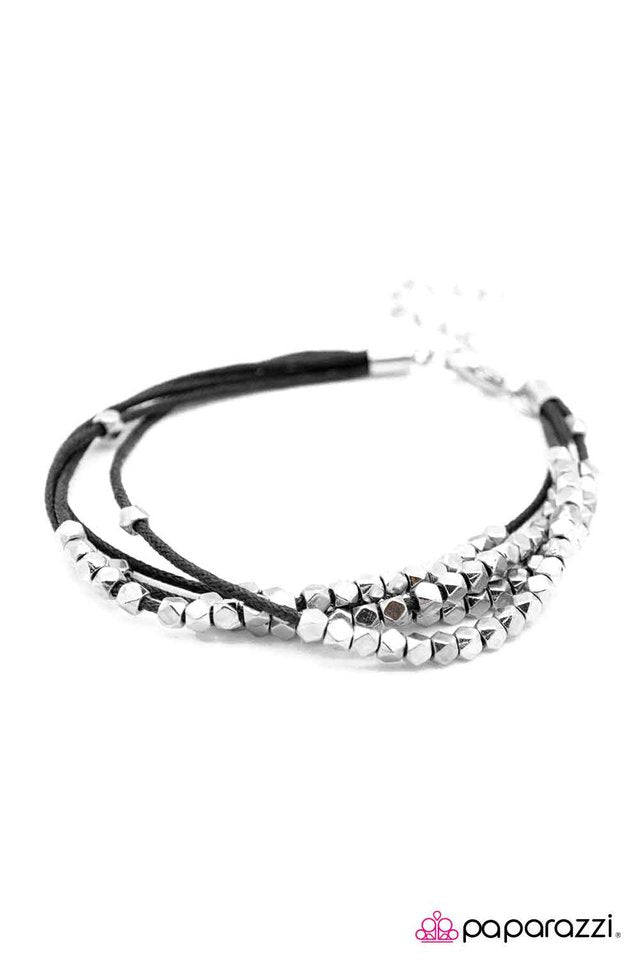 Paparazzi ♥ Rebel Diamonds - Black ♥ Bracelet