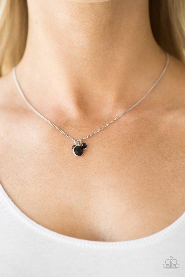 Paparazzi ♥ Always GLASSY - Black ♥ Necklace