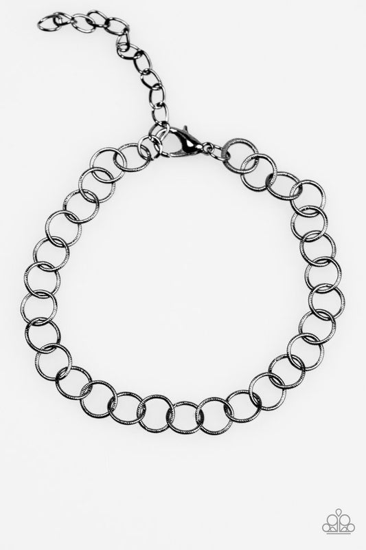 no-small-feat-black-p9da-bkxx-073kw