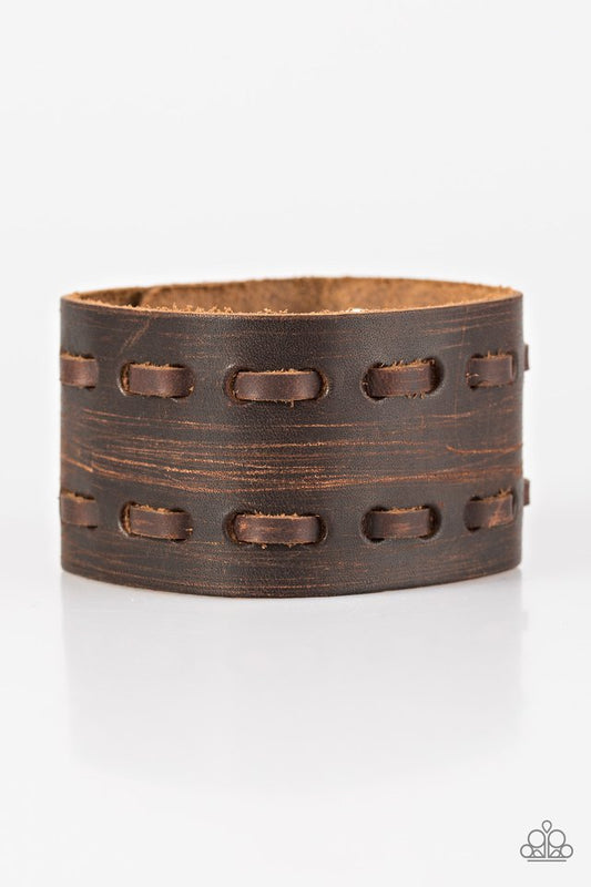 check-the-scoreboard-brown-p9ur-bnxx-209xx