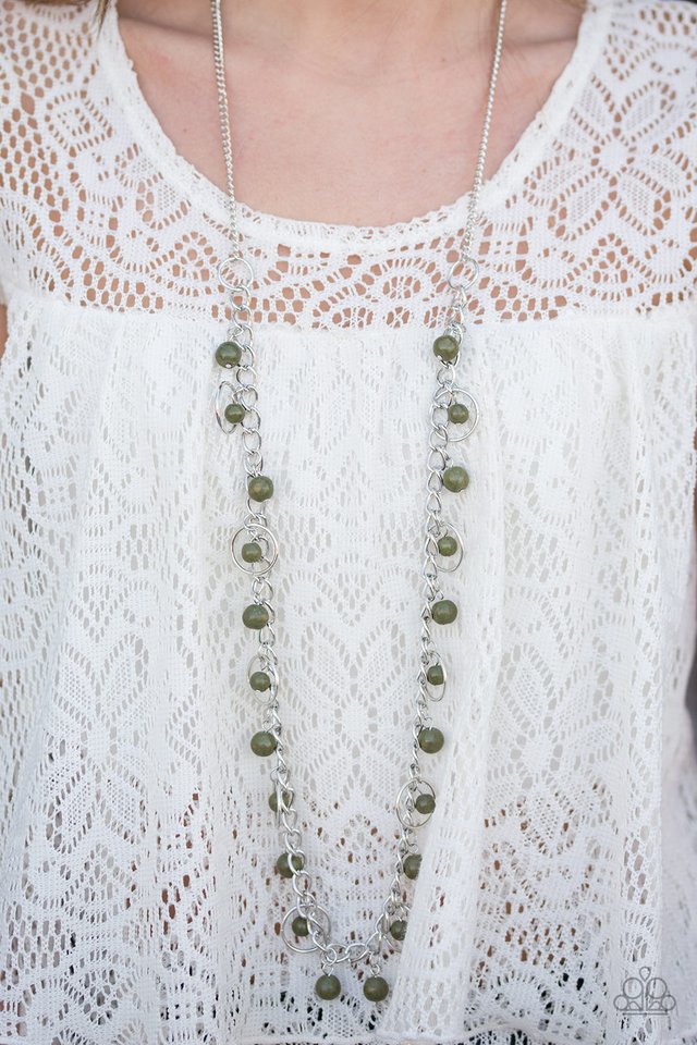 Paparazzi ♥ Wolf Creek - Green ♥ Necklace