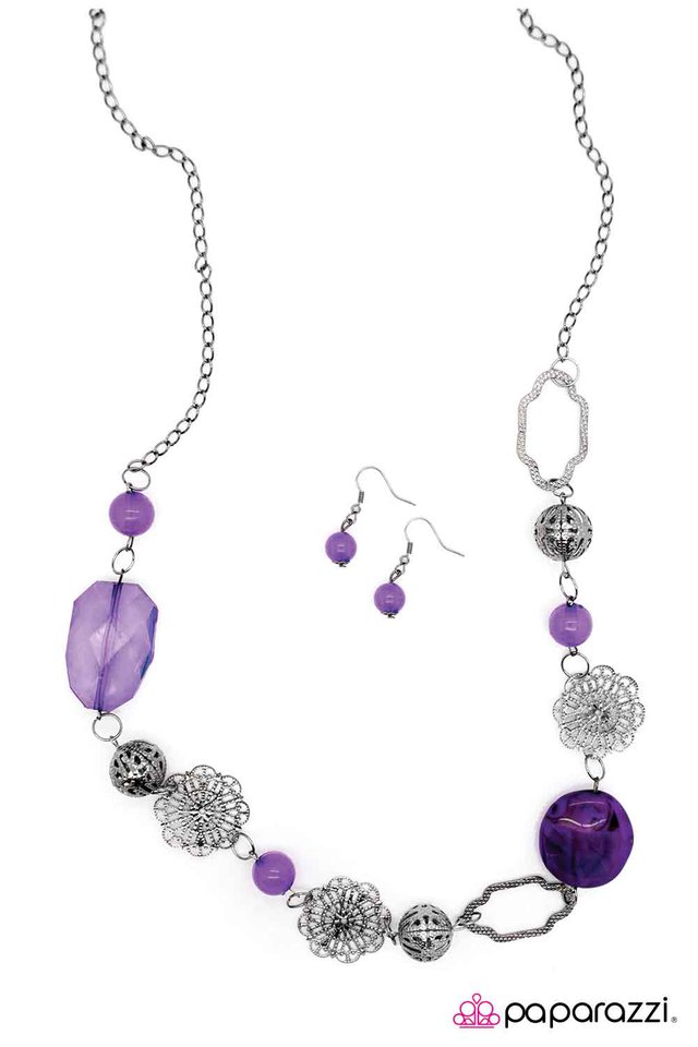 Paparazzi ♥ Come As You Are - Purple ♥ Necklace