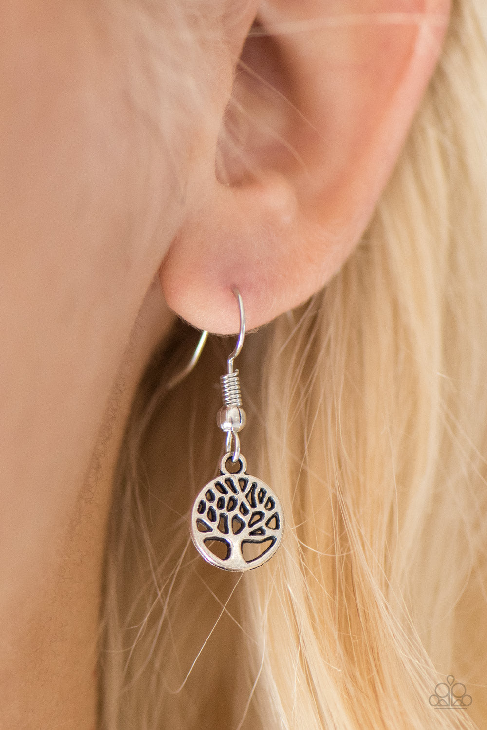 Paparazzi ♥ Plant Your Roots - Silver ♥  Necklace