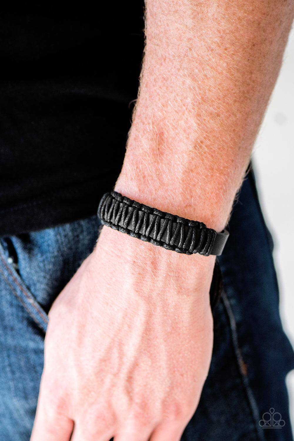 Paparazzi ♥ Hike Club - Black ♥  Bracelet