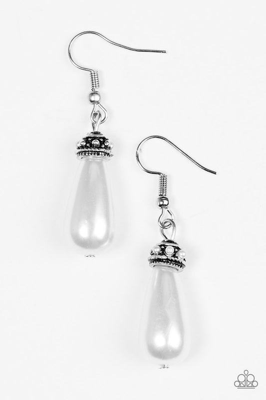 making-the-world-jealous-white-p5re-wtxx-245xx