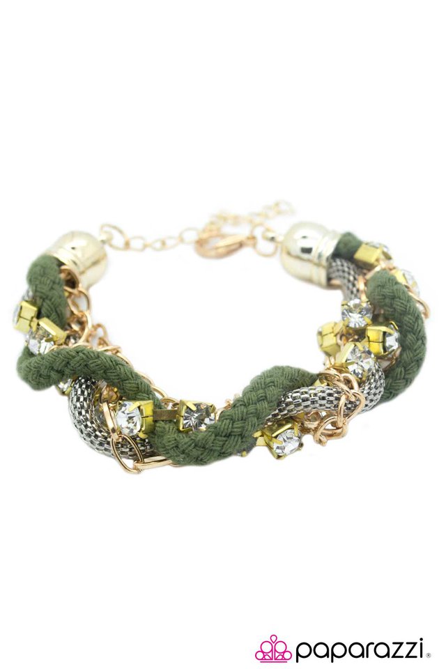 Paparazzi ♥ Twisted Treasure - Green ♥ Bracelet