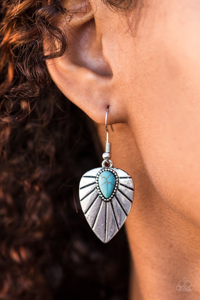 Paparazzi ♥ Wild Palms - Blue ♥ Earrings
