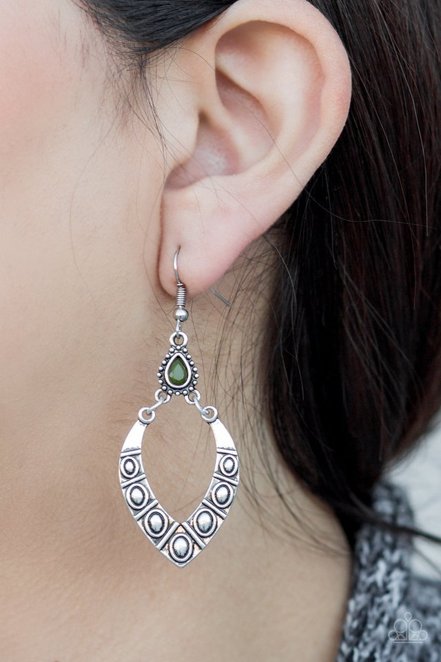 Paparazzi ♥ TRIBE Something New - Green ♥ Earrings