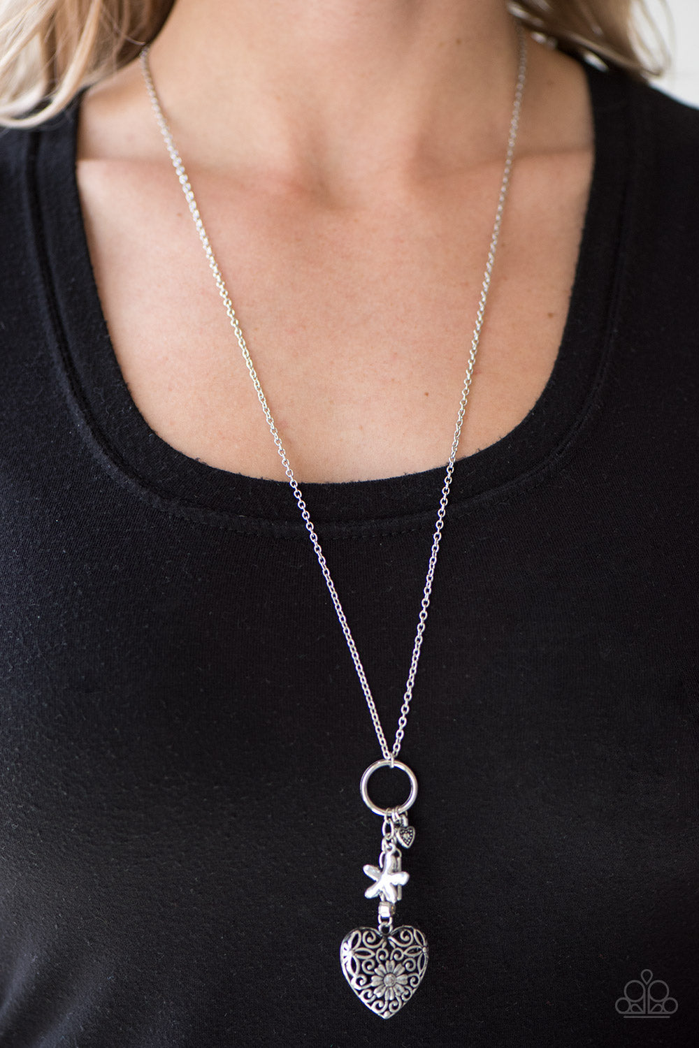 Paparazzi ♥ Vintage Valentine - Silver ♥  Necklace