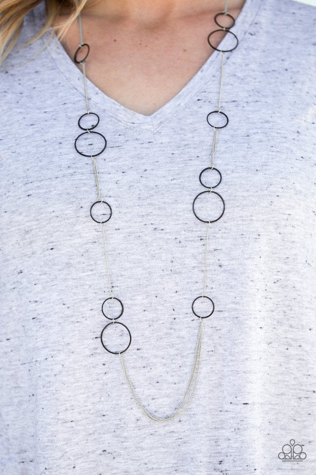 Paparazzi ♥ Hoop and Hoppin - Black ♥ Necklace