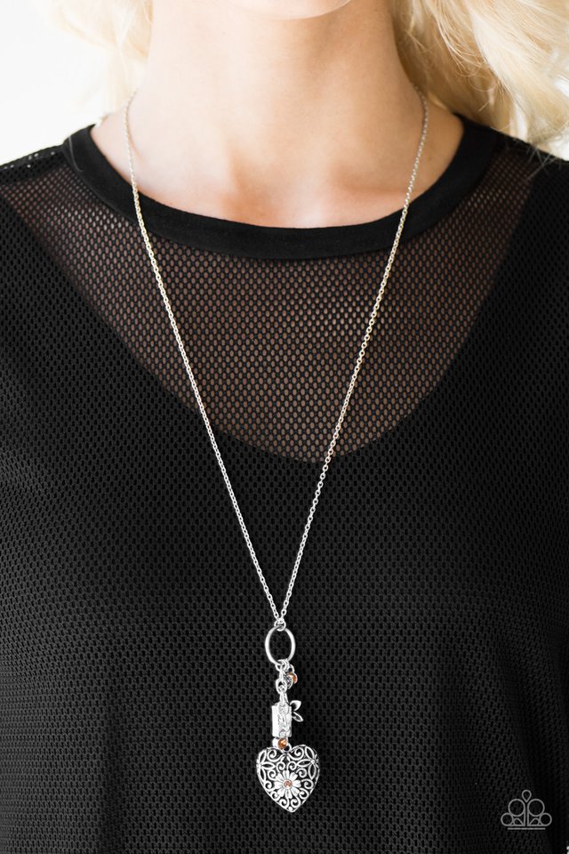 Paparazzi ♥ Vintage Valentine - Brown ♥ Necklace