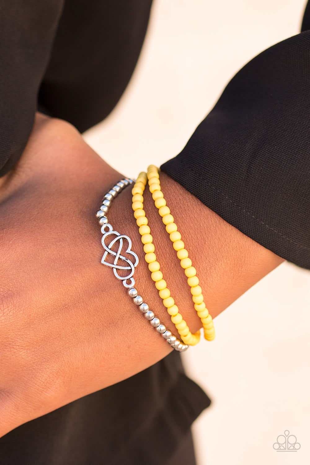 Paparazzi ♥ Collect Moments - Yellow ♥  Bracelet