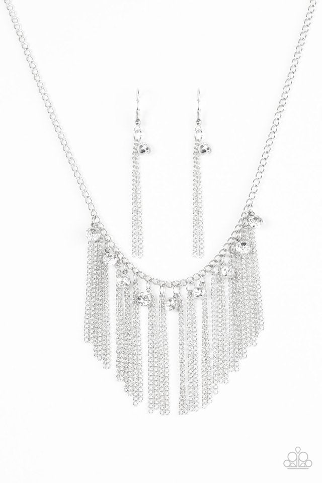 in-for-the-long-runway-white-p2re-wtxx-224xx