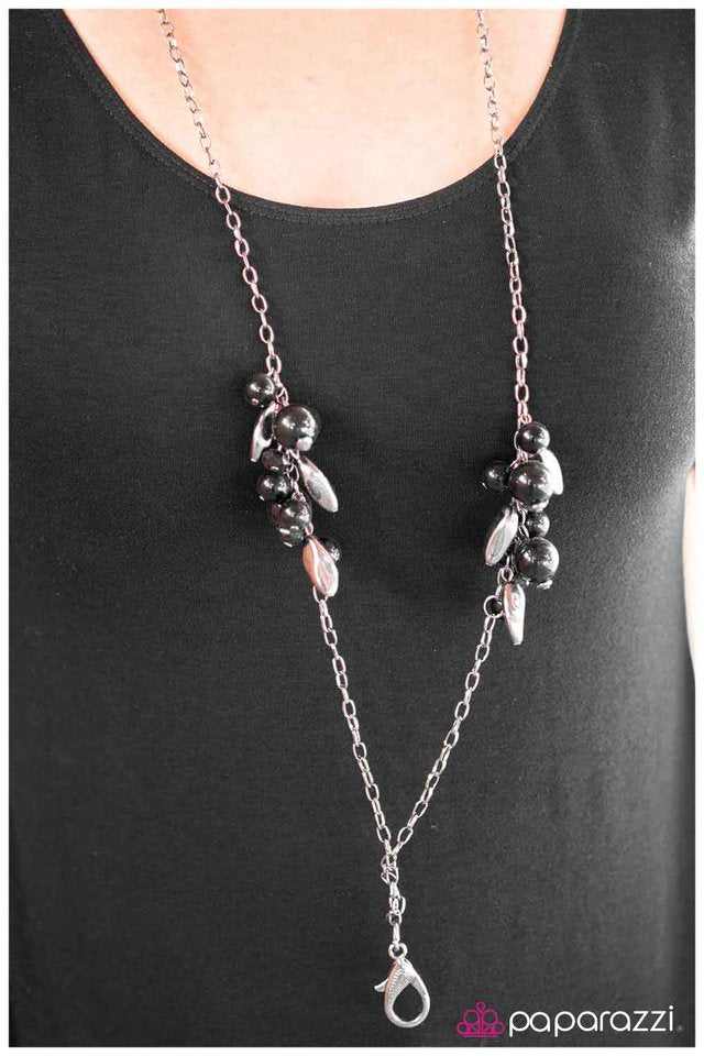 hooked-on-a-feeling-p2re-bkxx-006xx