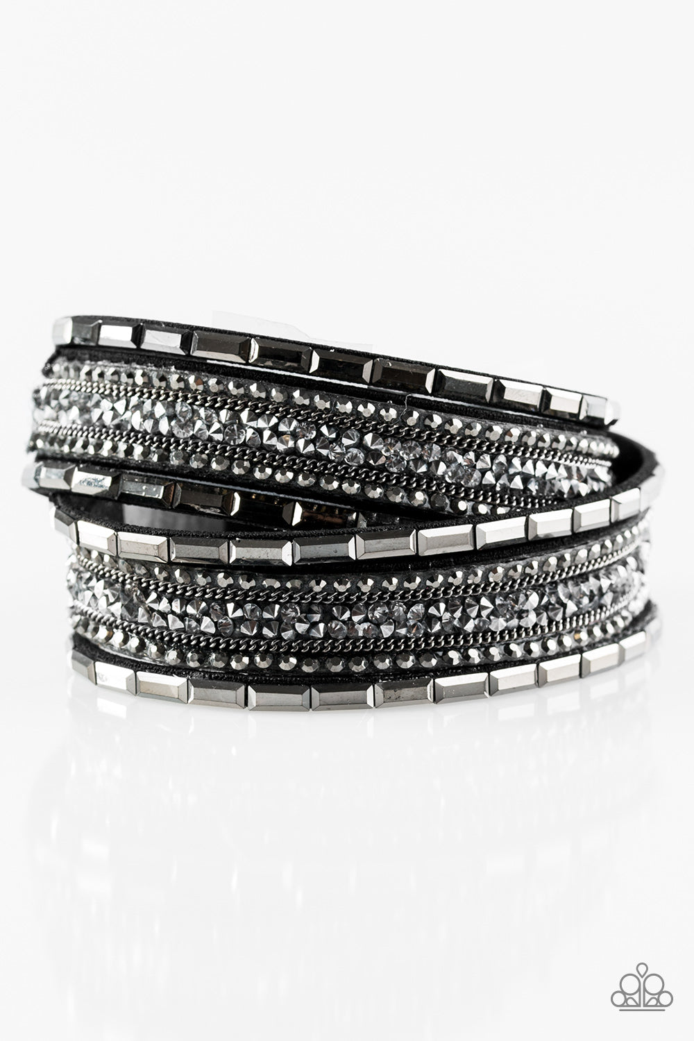 glam-goals-black-p9di-urbk-098xx