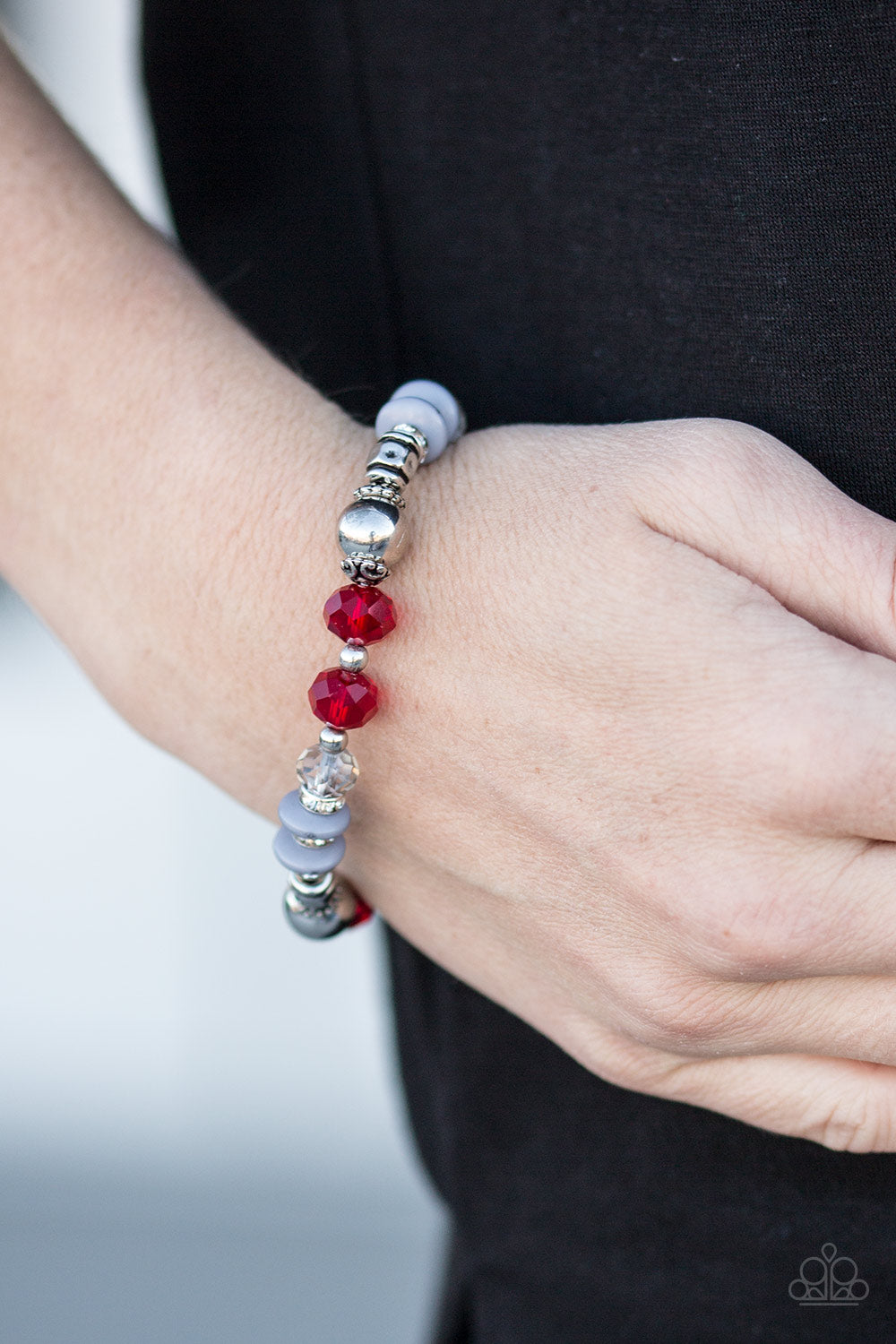 Paparazzi ♥ Royal Riviera - Red ♥  Bracelet