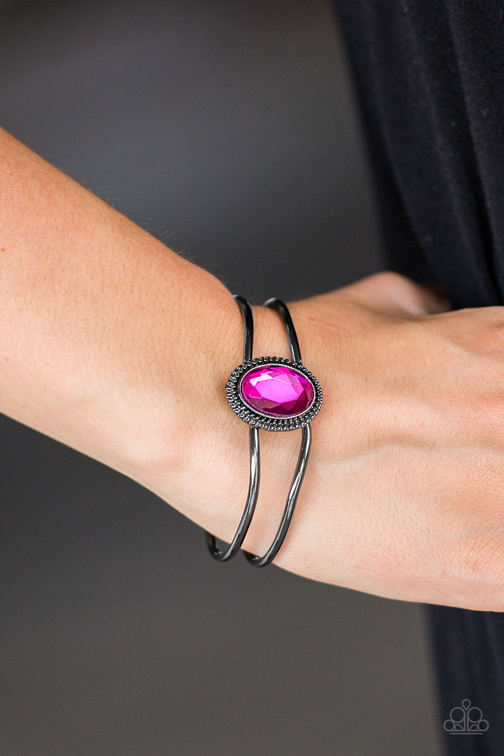 Paparazzi ♥ All Done Up - Pink ♥  Bracelet