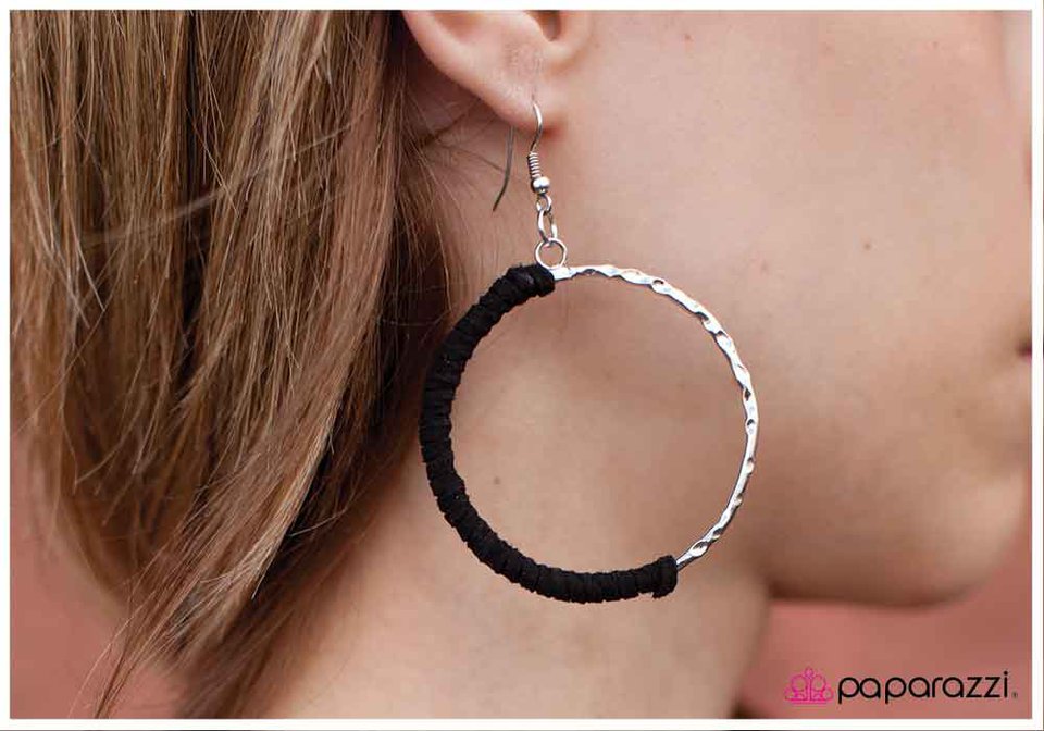 keep-it-under-wraps-black-p5se-bksv-003xx