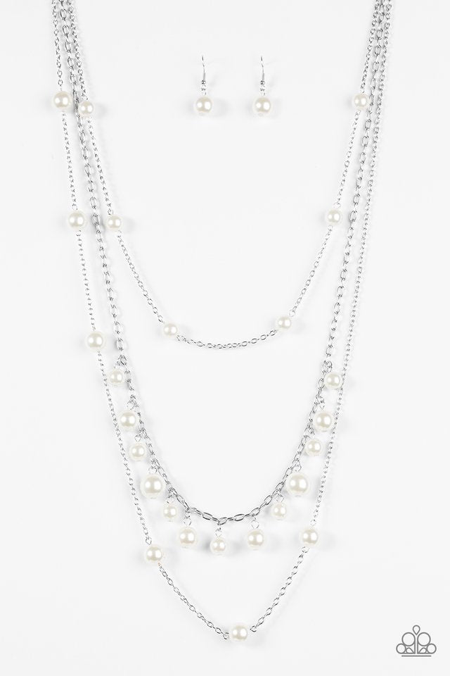 chic-ing-revenge-white-p2re-wtxx-232xx