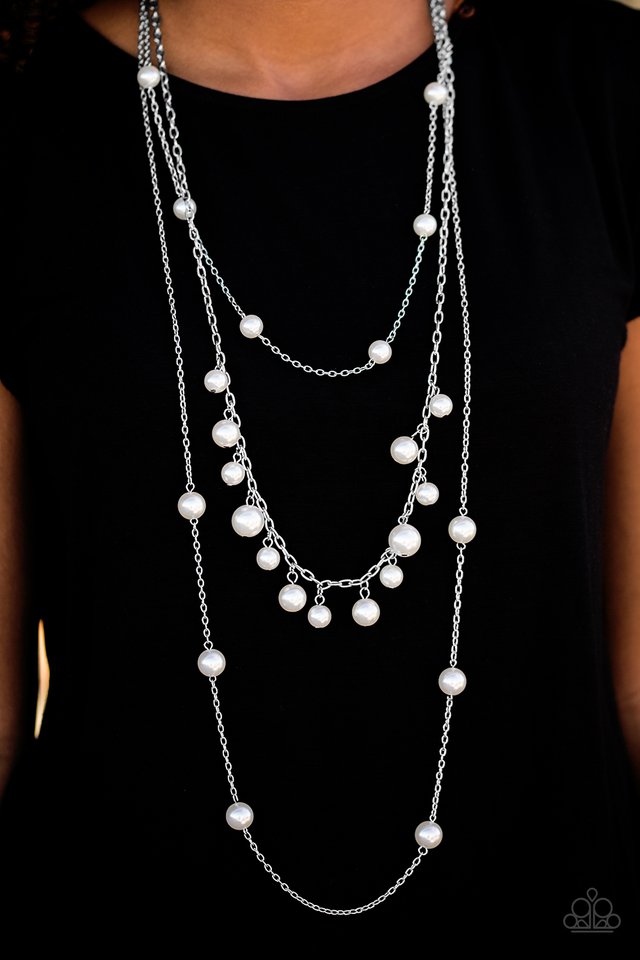 Paparazzi ♥ CHIC-ing Revenge - White ♥ Necklace