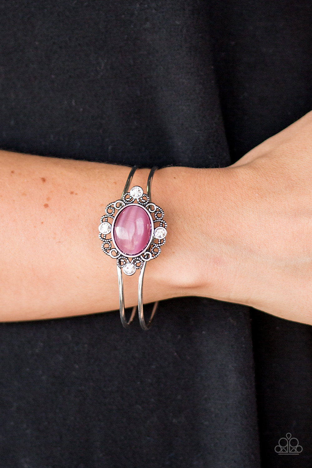 Paparazzi ♥ Very Victorian - Pink ♥  Bracelet