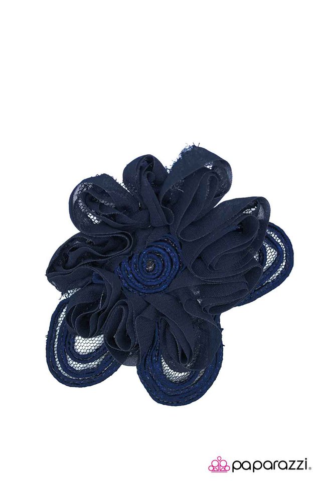 Paparazzi ♥ Laying Low - Blue ♥ Hair Clip
