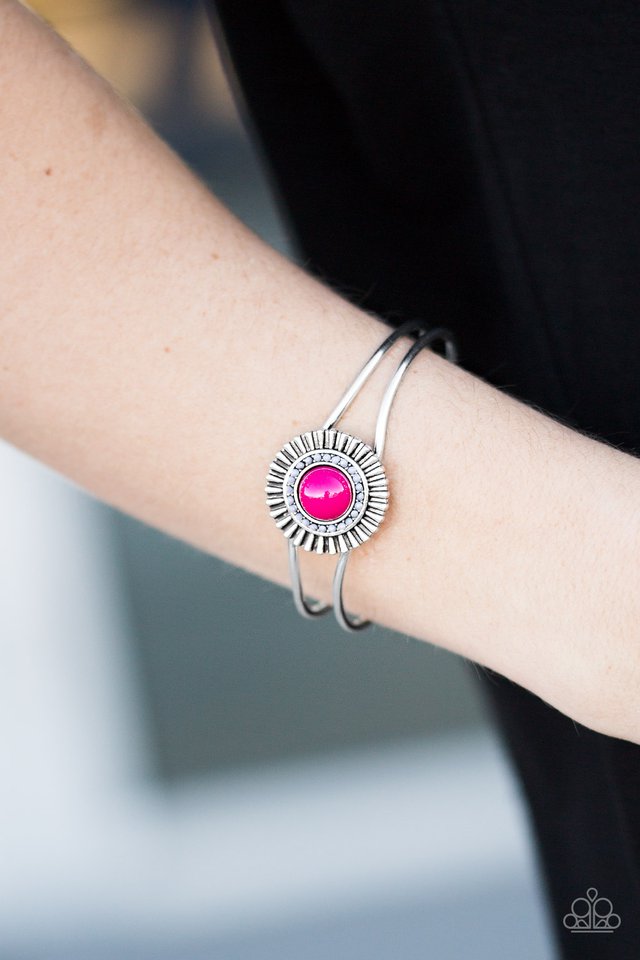 Paparazzi ♥ Right On HUE - Pink ♥ Bracelet