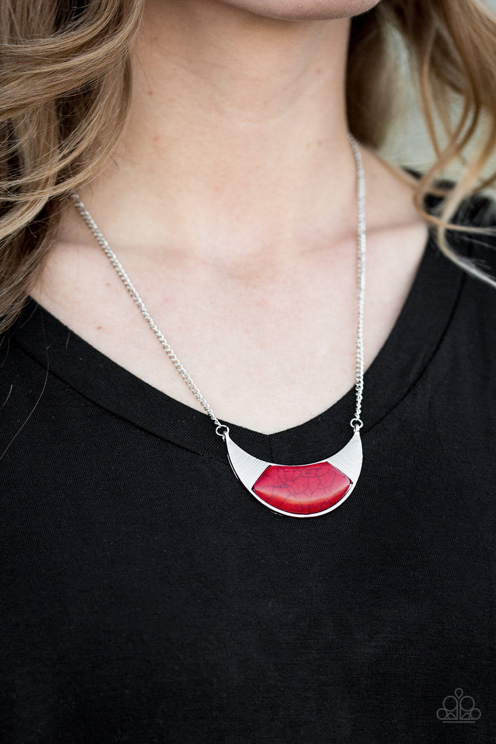 Paparazzi ♥ Run With The Pack - Red ♥  Necklace