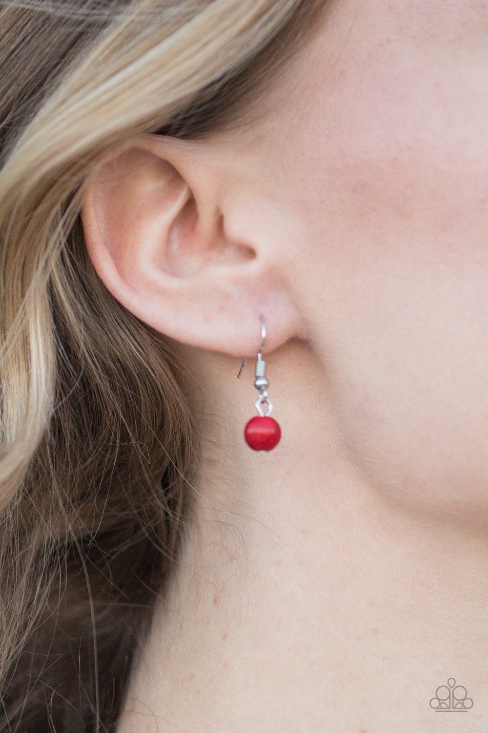 Paparazzi ♥ Run With The Pack - Red ♥  Necklace