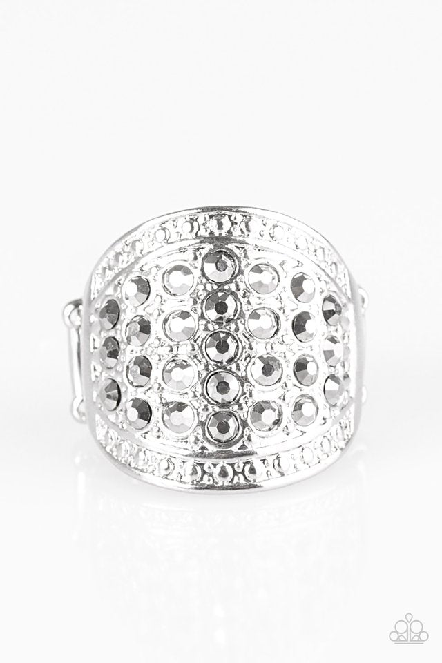 born-to-runway-silver-p4re-svxx-099xx