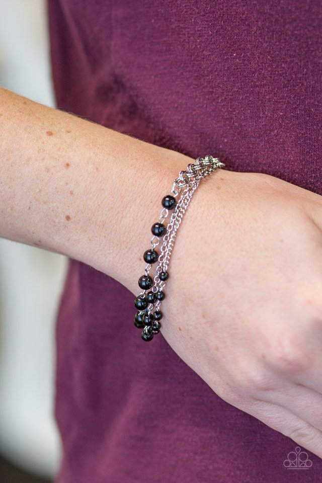 Paparazzi ♥ RITZY Business - Black ♥ Bracelet