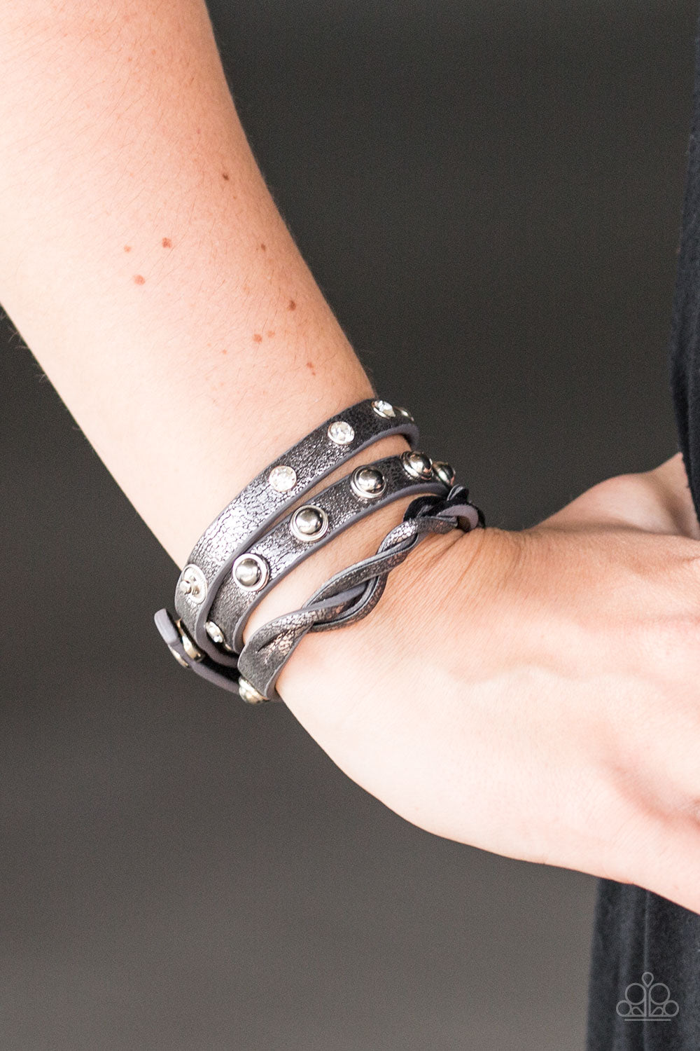 Paparazzi ♥ Runway Rave - Silver ♥  Bracelet