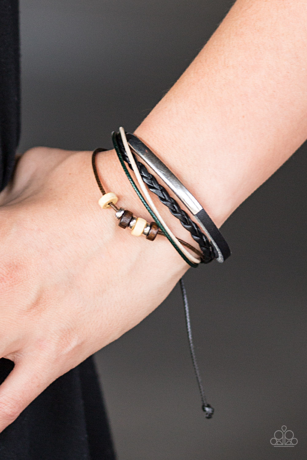 Paparazzi ♥ Knock On BEACH Wood ♥  Bracelet