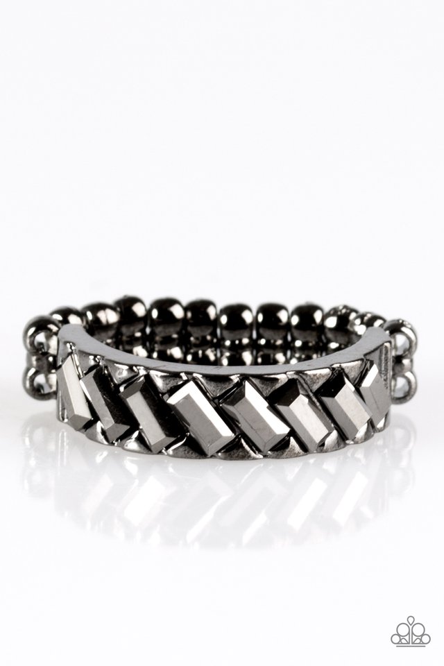 cash-is-queen-black-p4da-bkxx-039xx