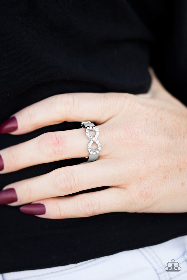 Paparazzi ♥ Once Upon A TIMELESS - White ♥ Ring