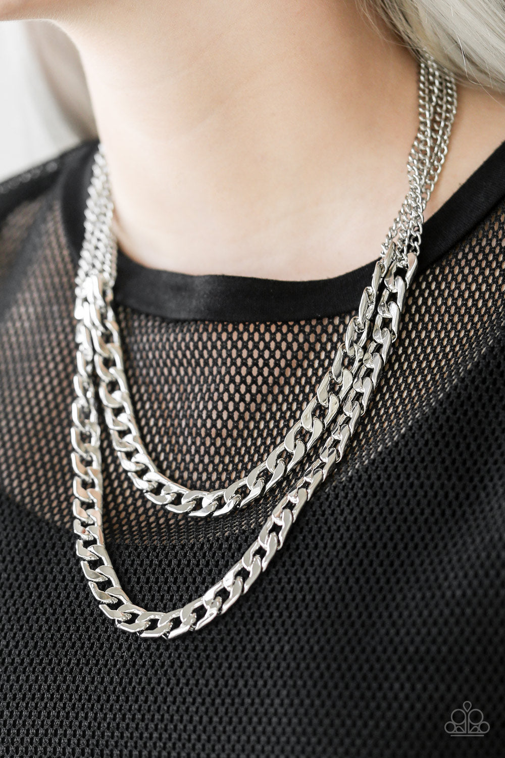 Paparazzi ♥ Hit Em Up - Silver ♥  Necklace